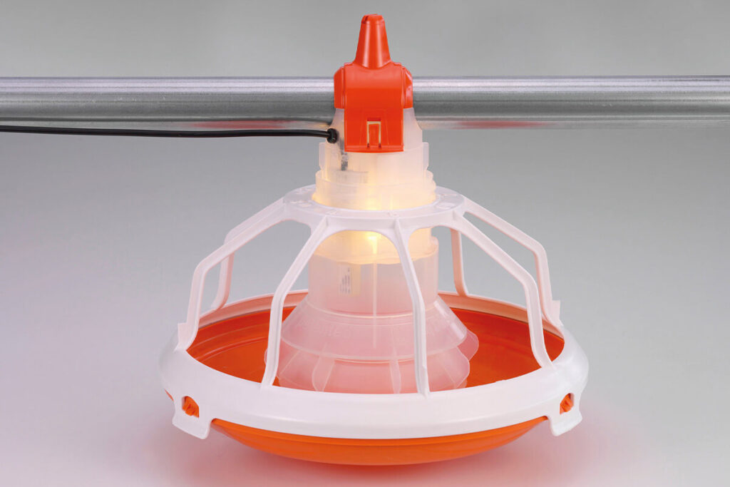 Gefluegelmast-Poultry-growing-FLUXX-330-360-1-Big-Dutchman